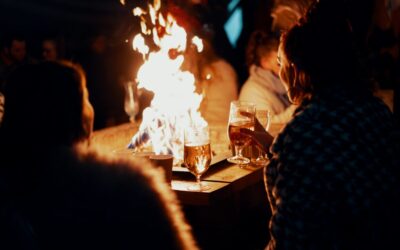 Pub vs. Club: Unveiling the Key Differences Between These Popular Nightlife Venues